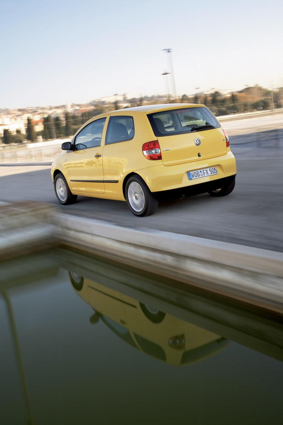  Volkswagen Fox 2006 года  (фото 38 из 89)